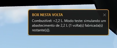 Race Engineer's pit-window alert overlay reading 'Box this lap', with the calculated fuel to add for the stop, UI shown in Portuguese.